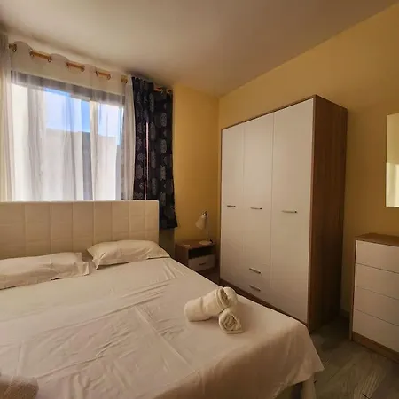 Grande Expo Flat W 24h Self Check In Apartmán Tirana
