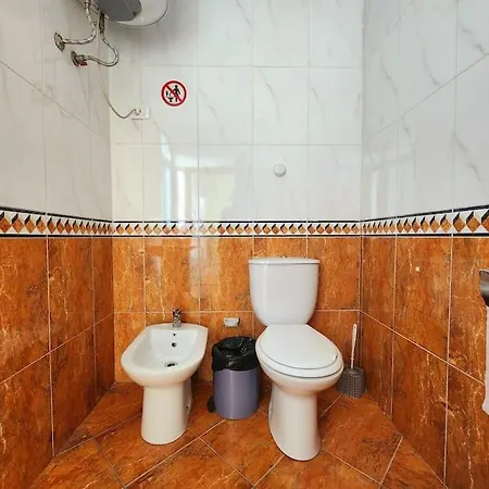 Grande Expo Flat W 24h Self Check In Apartmán *